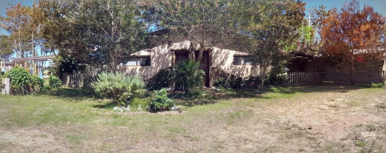 Punta Avellaneda Villa Punta Del Diablo Exterior photo